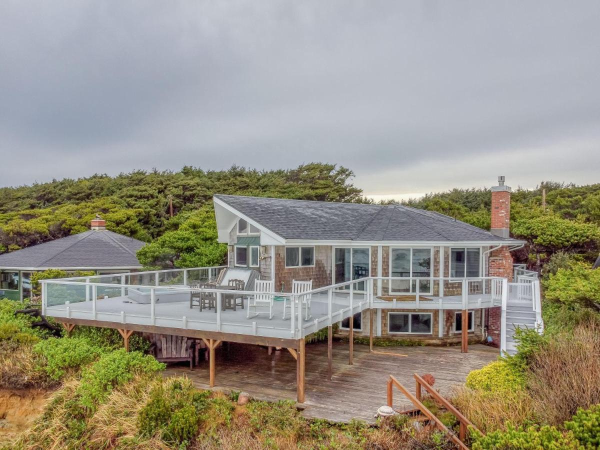 Sunset Edge Of The Continent Villa Waldport Exterior photo